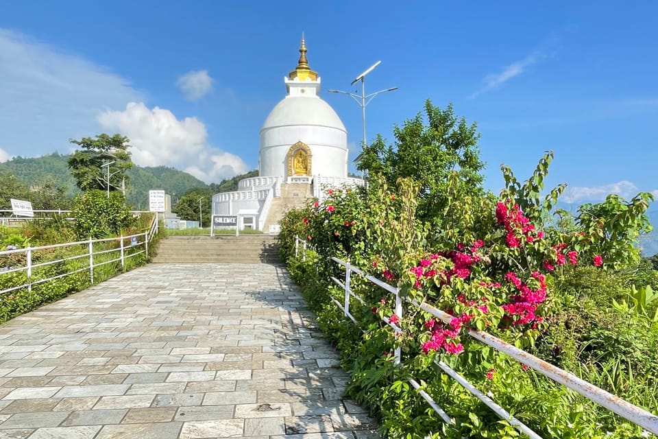 Pokhara: 1-Day World Peace Pagoda and Lord Shiva Statue Trek photo 4