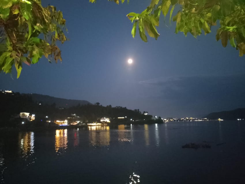 Nepal 5 Day: Pokhara City Tour, Paragliding & Himalayan Hike photo 2