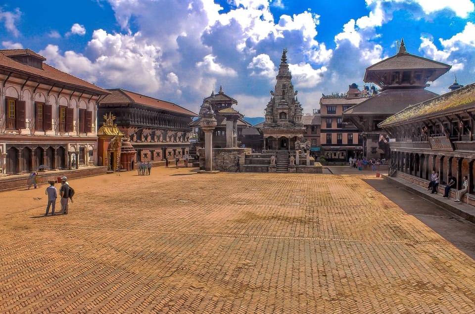 Kathmandu: Everest Scenic Flight with Bhaktapur & Patan Tour photo 4