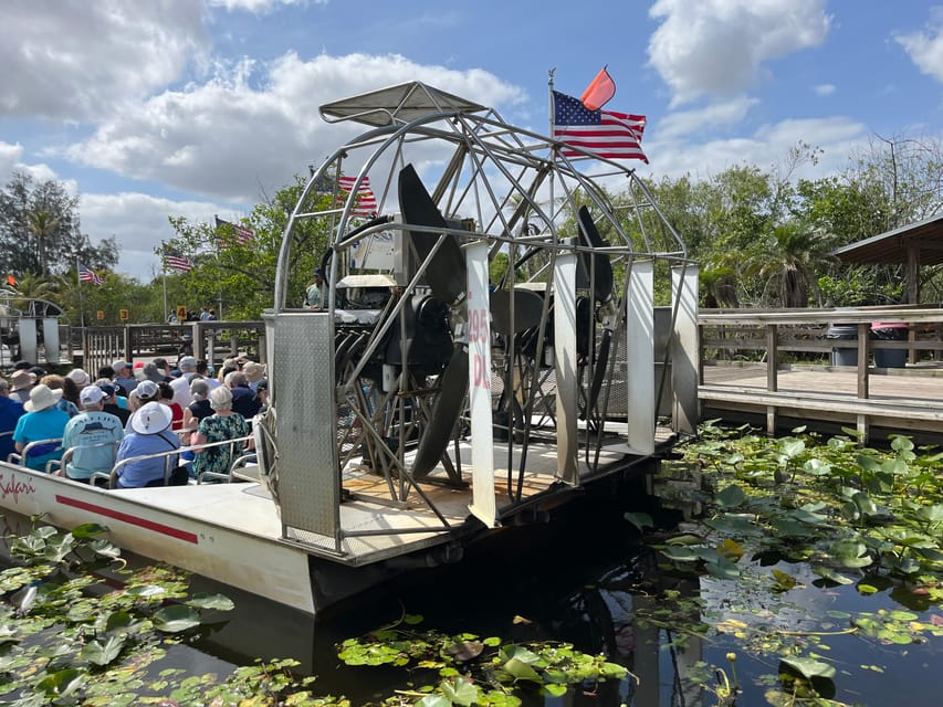 Miami: Private Everglades Tour in French in a Convertible Mustang photo 2