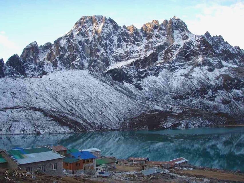 14-Day Gokyo Lakes Trek with Guide photo 4