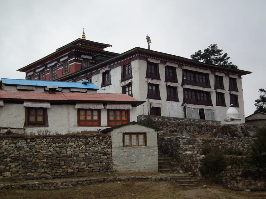 Kathmandu: Swayambhunath, Kirtipur & Patan Tour photo 4