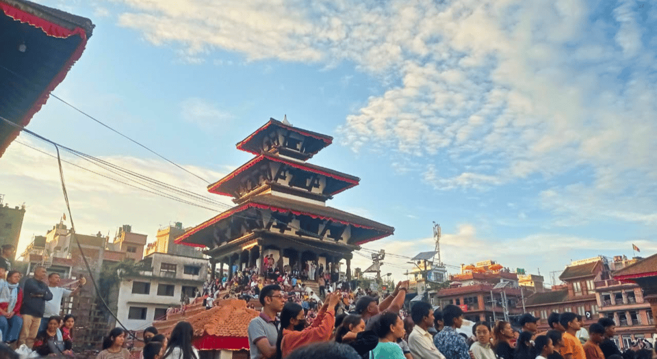 Kathmandu: Walking Tour with Monkey Temple & Durbar Square photo 4