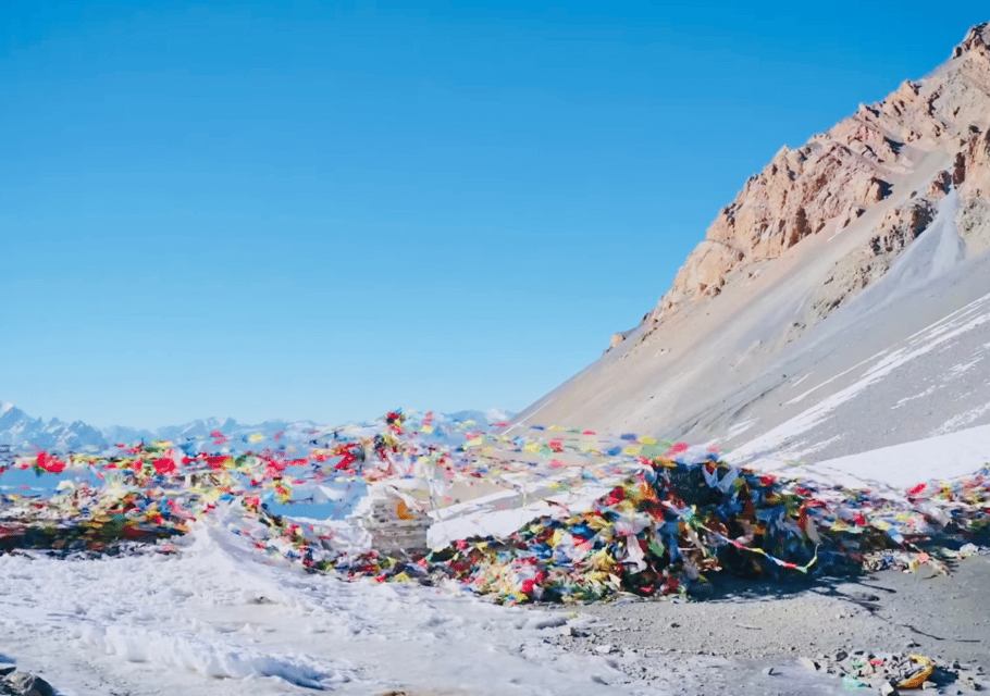 Annapurna Circuit Trek - 18 Days photo 2