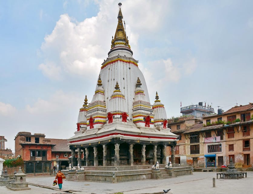 Kathmandu: Bungmati Village Tour with Cooking & Wood Carving photo 4