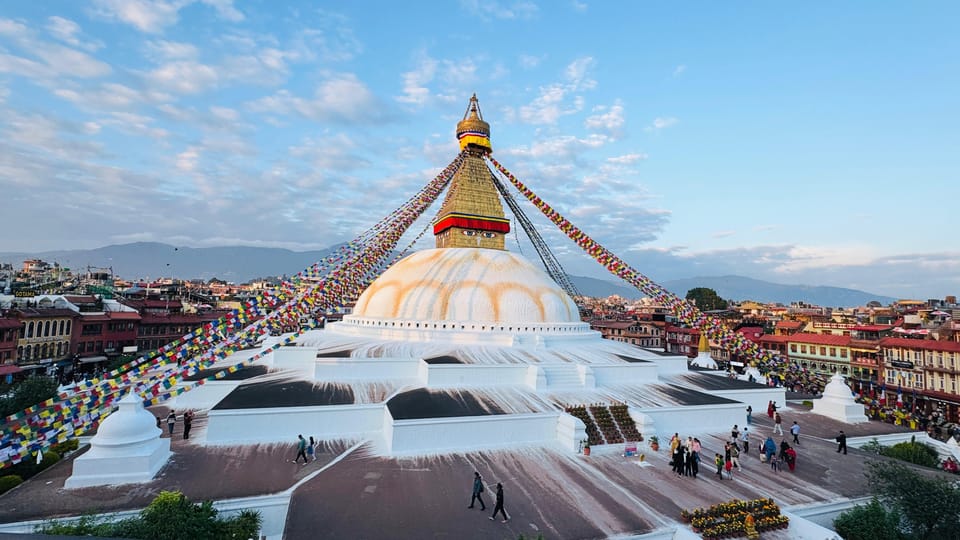 Kathmandu: Nagarkot Sunrise, Boudhanath & Pashupatinath Tour photo 4