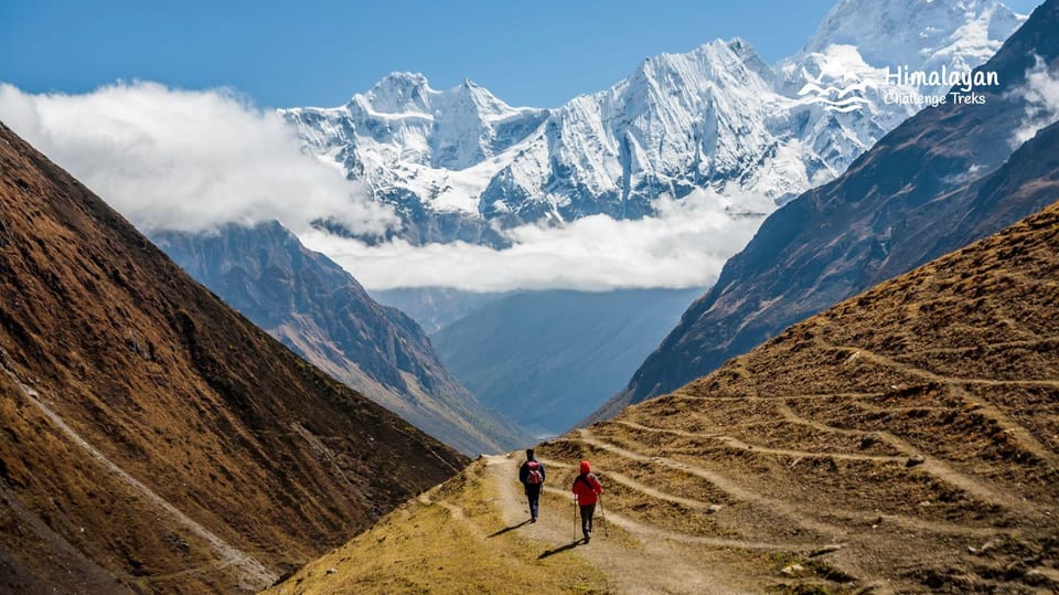 12-Day Manaslu Circuit Trek: Remote Himalayan Adventure photo 5