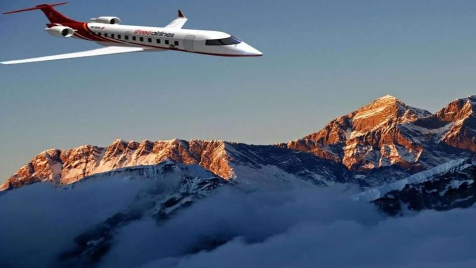 Kathmandu: Mountain Flight of Everest with breakfast & Lunch photo 2