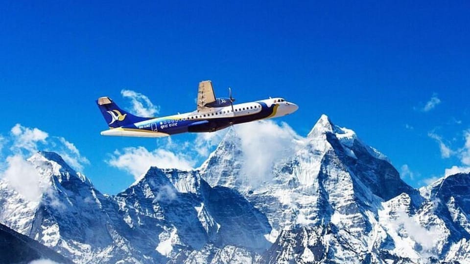 Kathmandu: Mountain Flight of Everest with breakfast & Lunch photo 4
