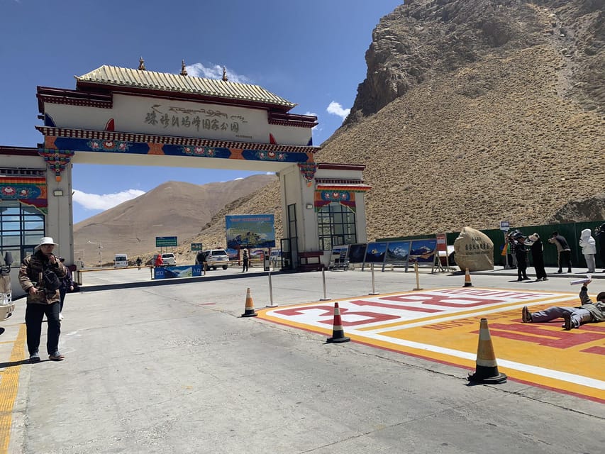 8 Days Lhasa to Everest Base Camp with Tibet Travel Permit photo 2