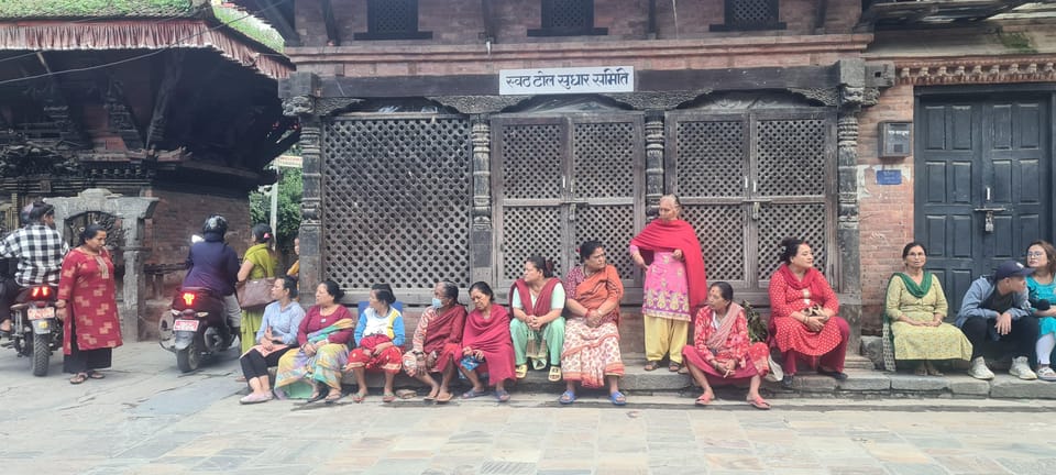 Patan: Guided Alleyway Walking Tour photo 4