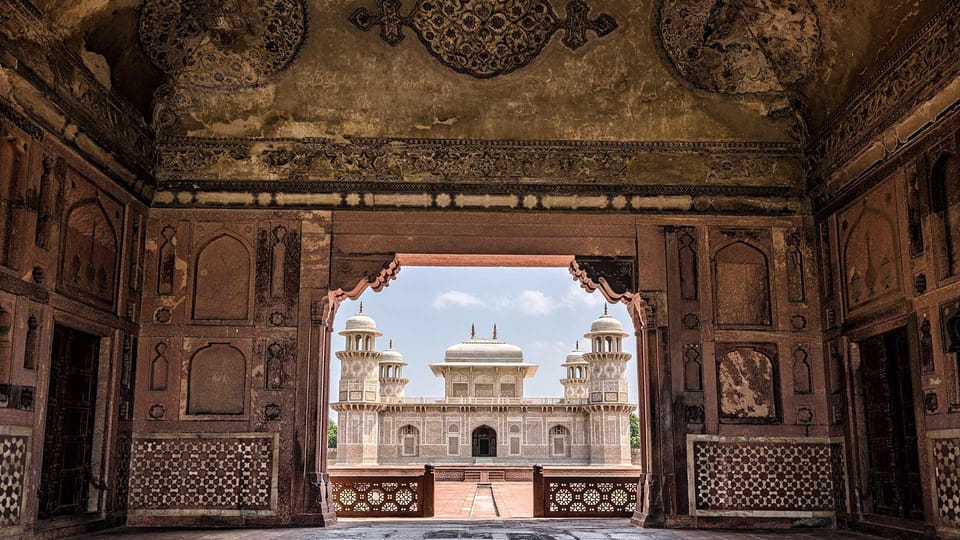 Agra: Taj Mahal, Agra Fort Private Tuk-Tuk Tour with Guide photo 4