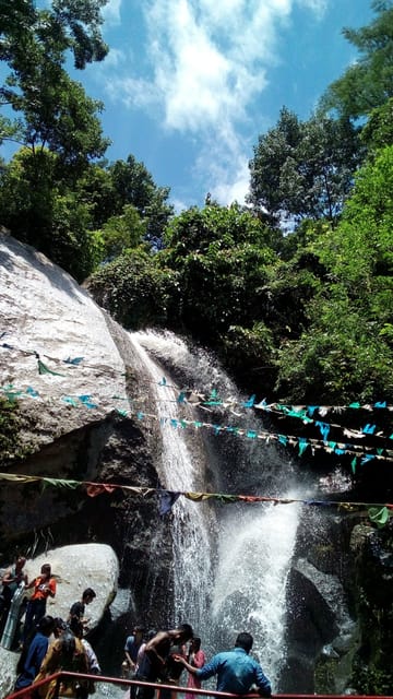 Kathmandu: Green Park & Waterfalls Tour photo 2