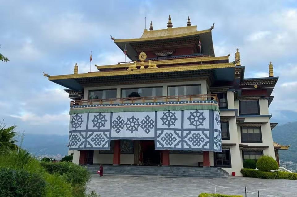 Kathmandu: Asura Cave & Neydo Tashi Monastery Trip photo 3