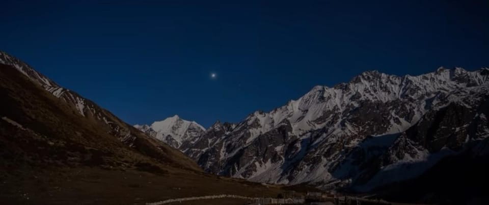 Langtang Valley HeliTour with Landing at Kyanjin Gompa photo 2