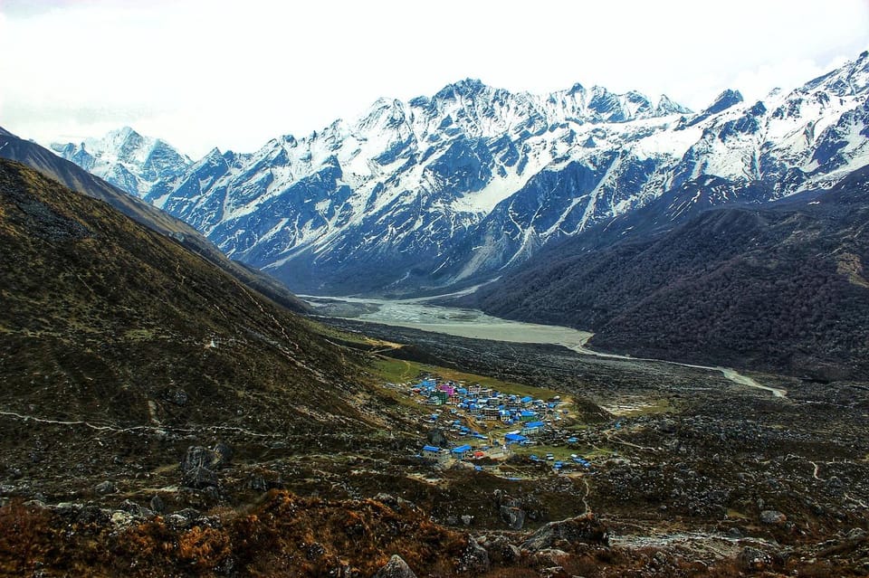 Langtang Valley HeliTour with Landing at Kyanjin Gompa photo 4