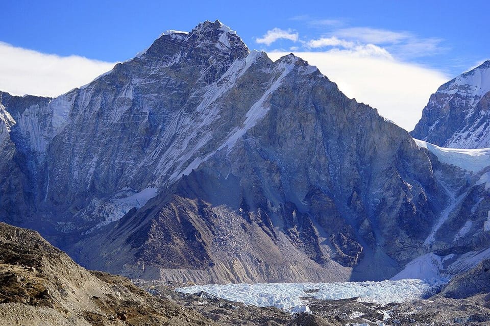 Everest Base Camp: 9-Day Trek and Helicopter Tour photo 3