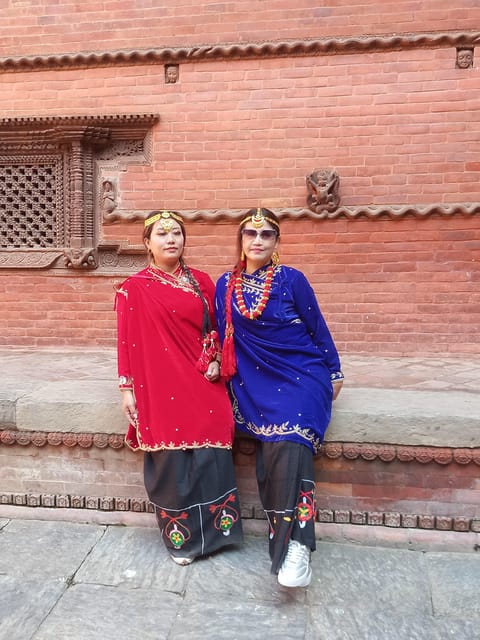 Kathmandu: Heritage Tour with Nepali Ethnic Dress Photoshoot photo 5