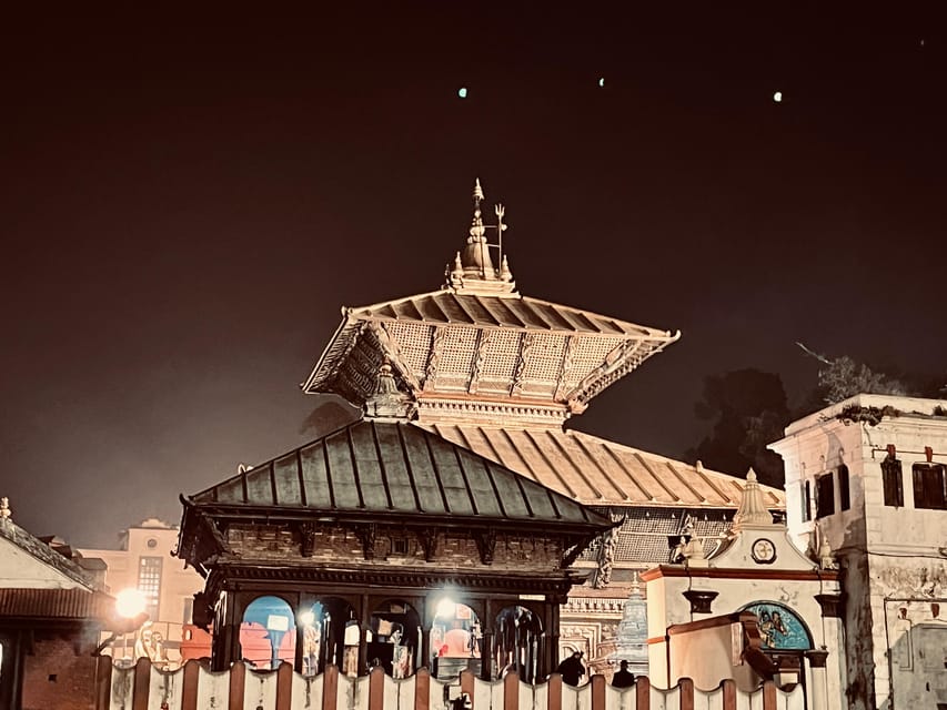 Kathmandu: Twilight Walk,CREMATION & Arati Tour at Pashupati photo 5