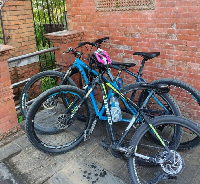 Kathmandu: Cycling Food Tour with Breakfast and Lunch photo 4