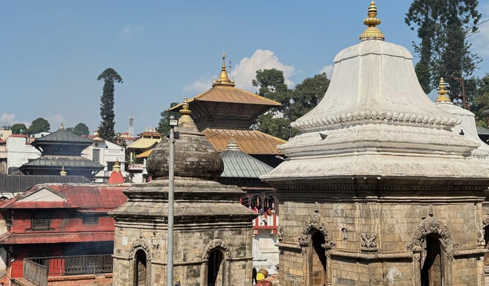 Kathmandu: Pashupatinath and Bouddhanath Evening Tour photo 4
