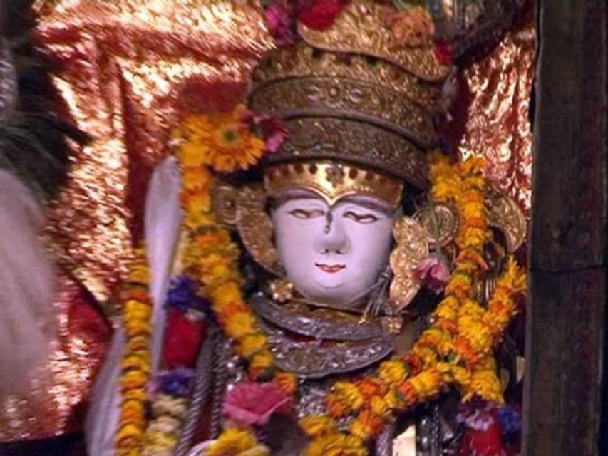 Kathmandu Walking Tour: Hidden Gems & Local Markets photo 5