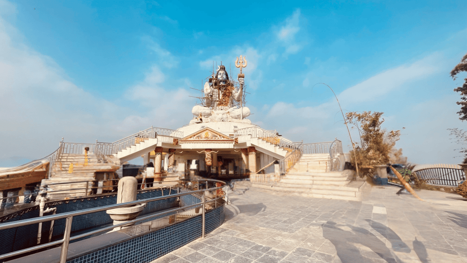 Pokhara: Boating by Phewa and Hike to Peace Pagoda photo 4