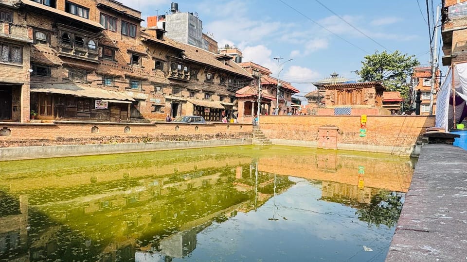 Kathmandu: Durbar Square, Swayambhunath & Kirtipur Tour photo 4
