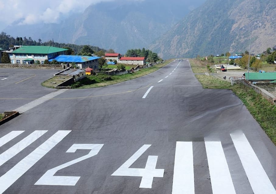 Kathmandu: Helicopter Flight to Lukla photo 2