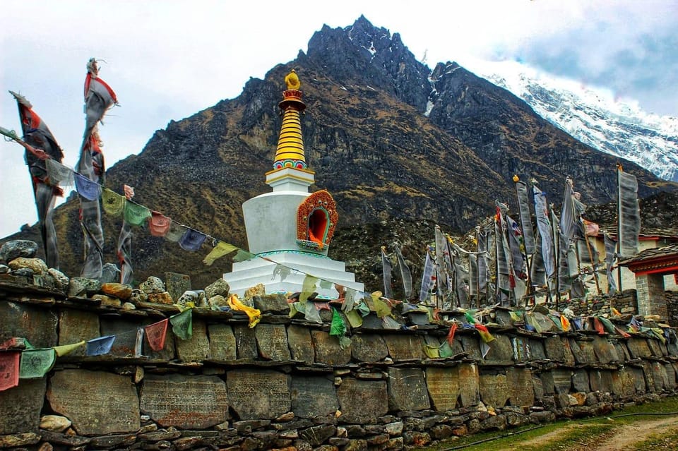 Kathmandu: 12-Day Gokyo Lakes Trek with Gokyo Ri Viewpoint photo 4
