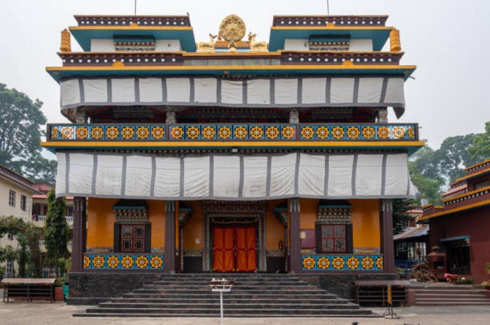 Pokhara: Monastery and Tibetan Culture Walking Tour photo 4