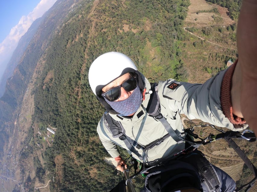 Paragliding at Pokhara photo 4