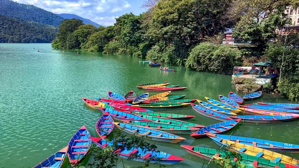 Pokhara: World Peace Pagoda Hike with Boat Ride photo 5