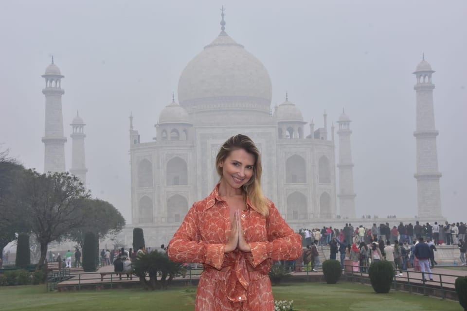 From Delhi: Taj Mahal and Agra Trip By India's Fastest Train photo 2