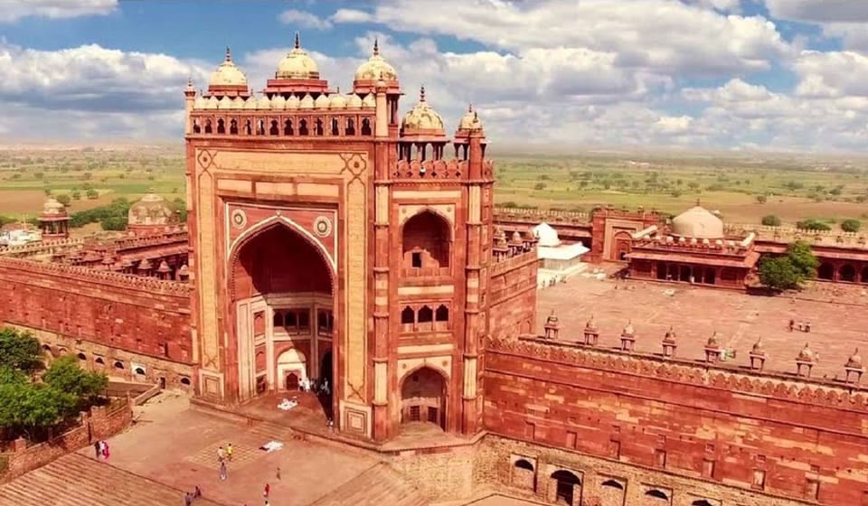 From Agra: Taj Mahal, Agra Fort & Fatehpur Sikri Guided Tour photo 3