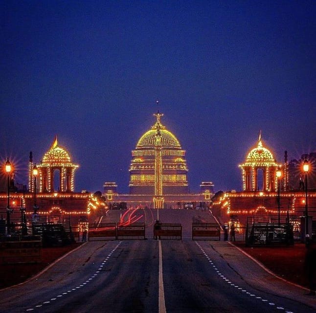 Delhi by Night: Private Tour of Iconic Sights & City Lights photo 5