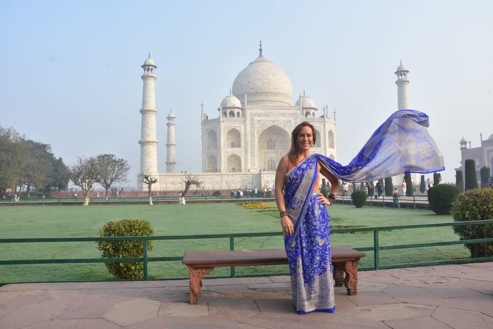 Book Fast-Track Tickets to Taj Mahal – No Waiting with Guide photo 2