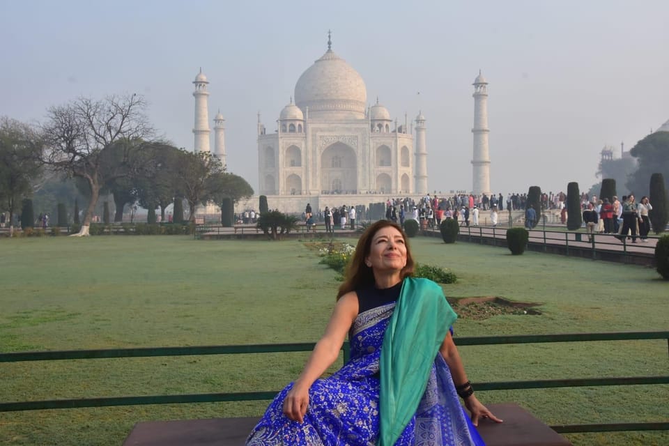 Book Fast-Track Tickets to Taj Mahal – No Waiting with Guide photo 3
