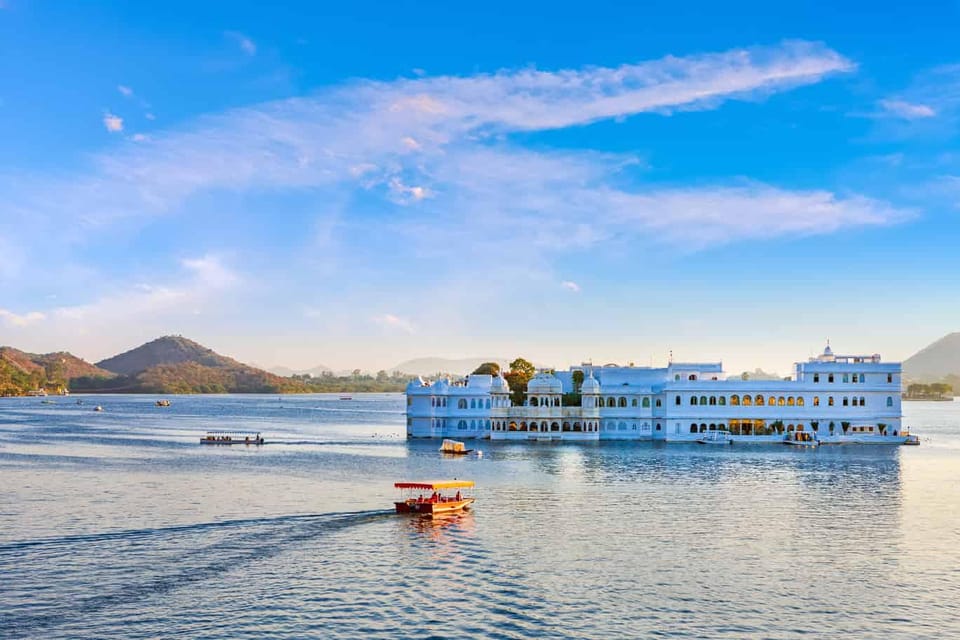 Udaipur: Full-Day Sightseeing Guided Tour w/ Flexible Option photo 5