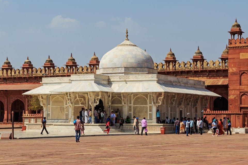 From Delhi: Taj Mahal and Agra Day Tour with Fatehpur Sikri photo 5
