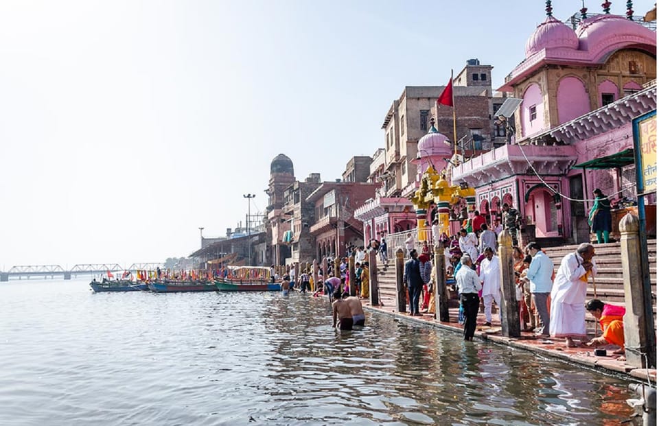 From Delhi: Private Taj Mahal Tour with Mathura & Vrindavan photo 2