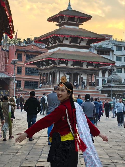Kathmandu: Traditional Dress Photoshoot & Food Tasting photo 5