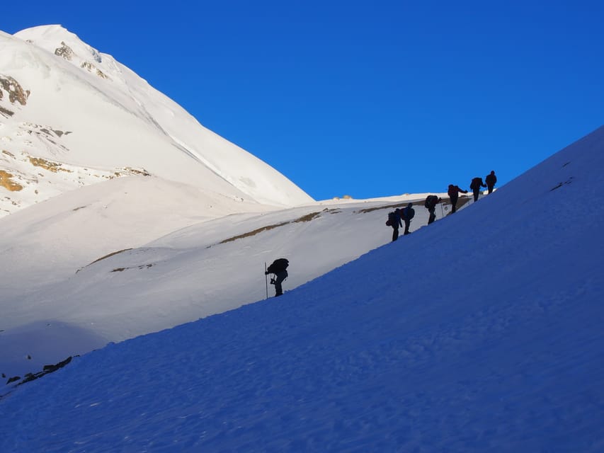 Annapurna Circuit Trekking 13 Days photo 3