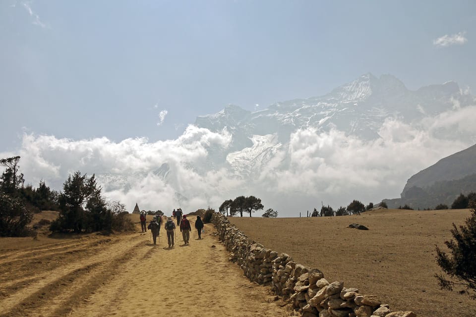 Everest Base Camp Trek from Jiri – 21 Days photo 2