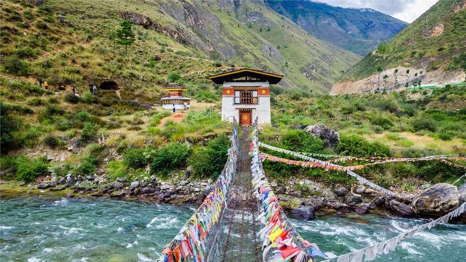 Bhutan Cultural Tour with 3 day Chelela Trek-8 Days photo 2