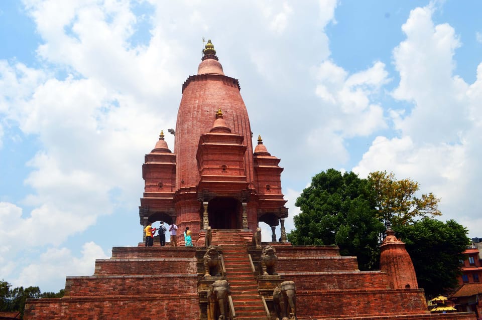 Bhaktapur Durbar Square 4-Hour Tour photo 4