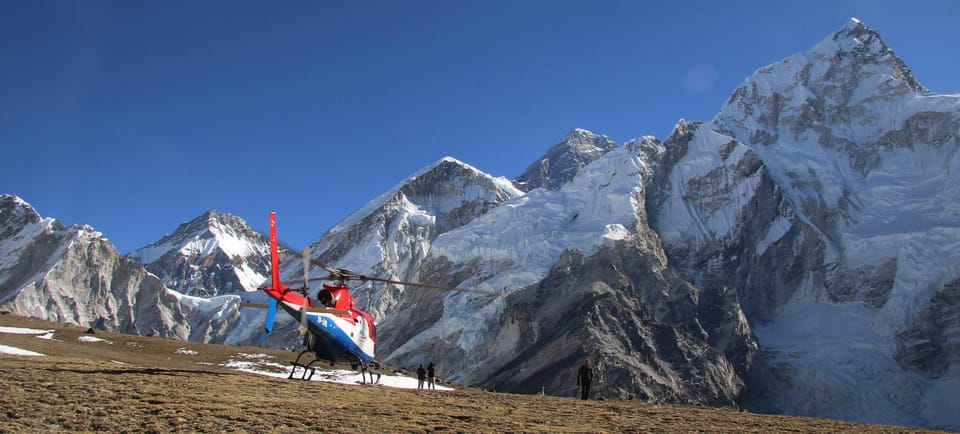 Private Everest Helicopter Tour with Mountain Breakfast photo 4