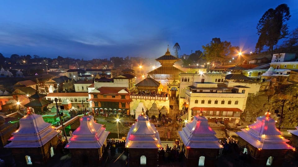 Kathmandu: Pashupatinath Temple Aarti Night Tour photo 2