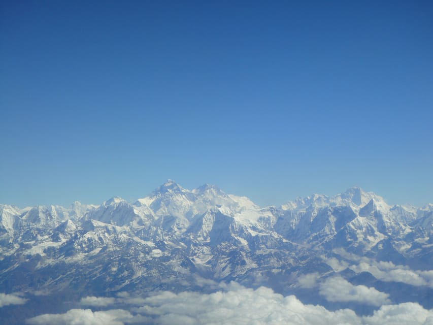 1 hour Panoramic Flight Around Mt. Everest photo 3