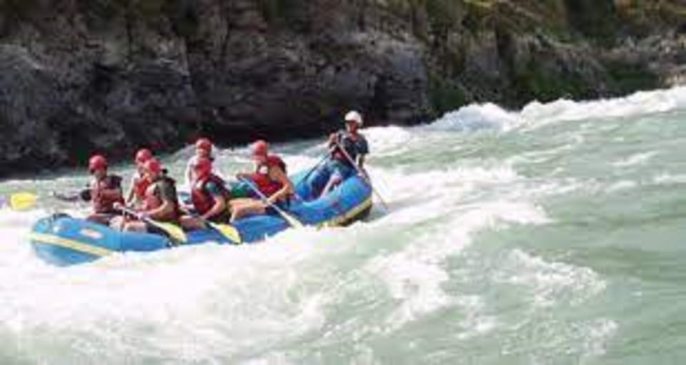Half Day Upper Seti River Rafting From Pokhara photo 4